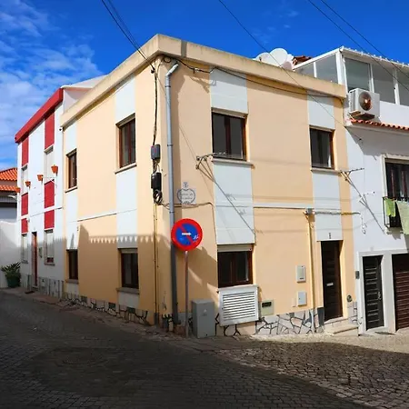 House in the historic area of Lourinhã Vila Exterior foto